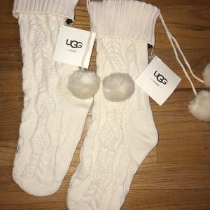 LARGE UGG STOCKINGS